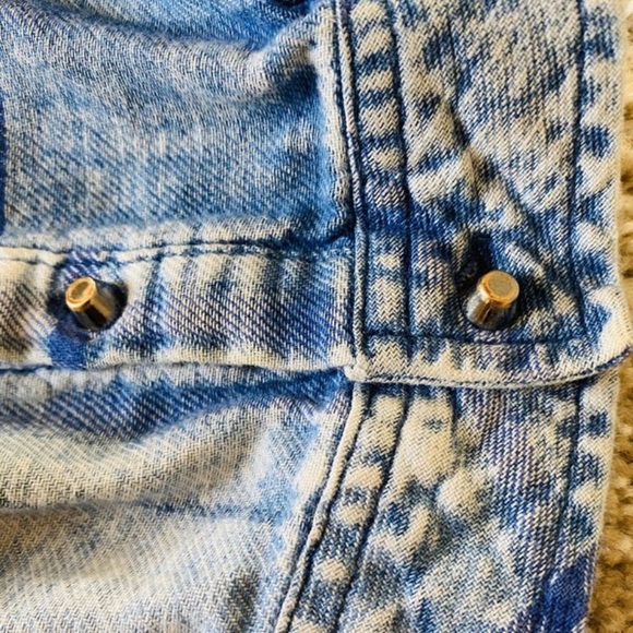 SOLD - Picture 3 of 6